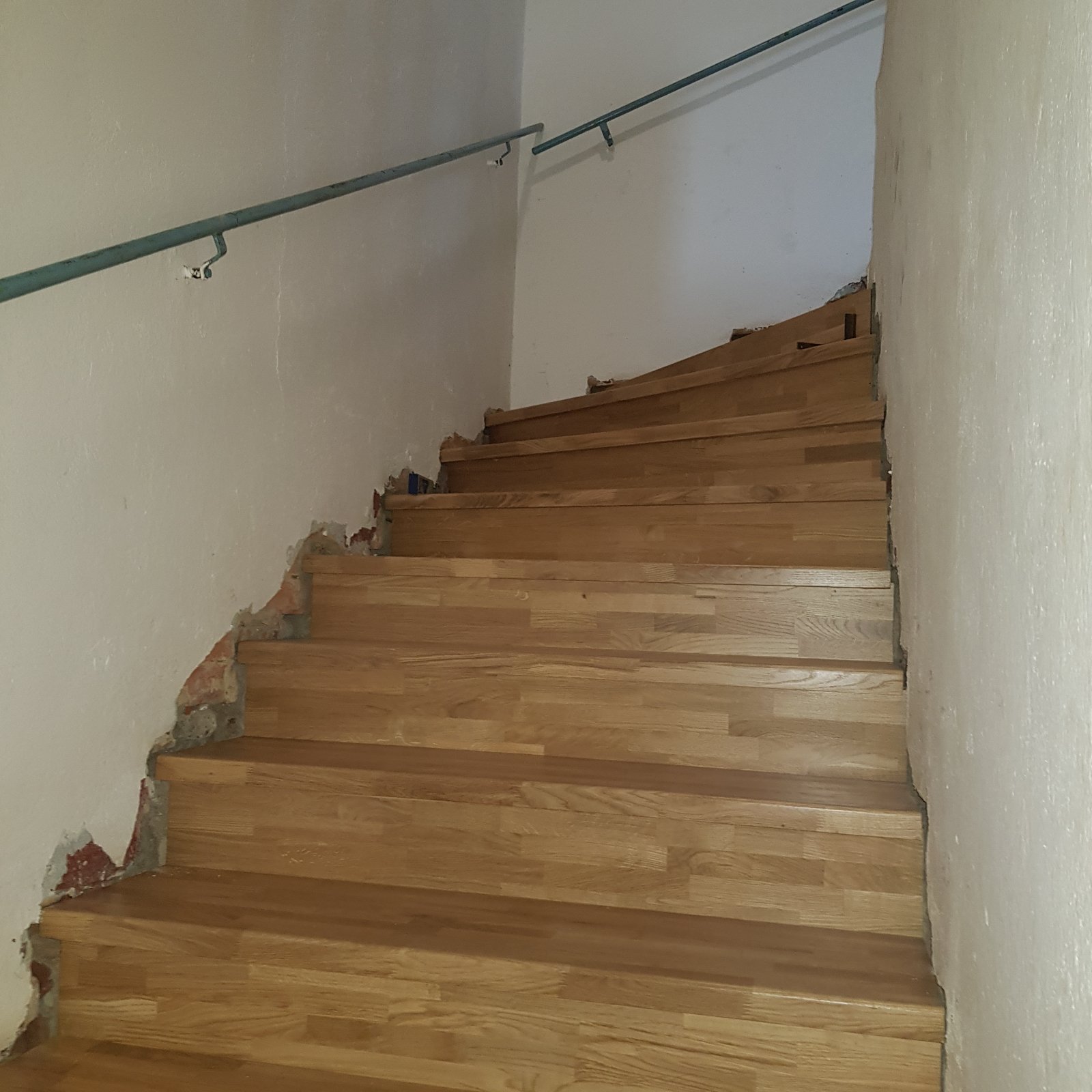 Instalace nového schodiště